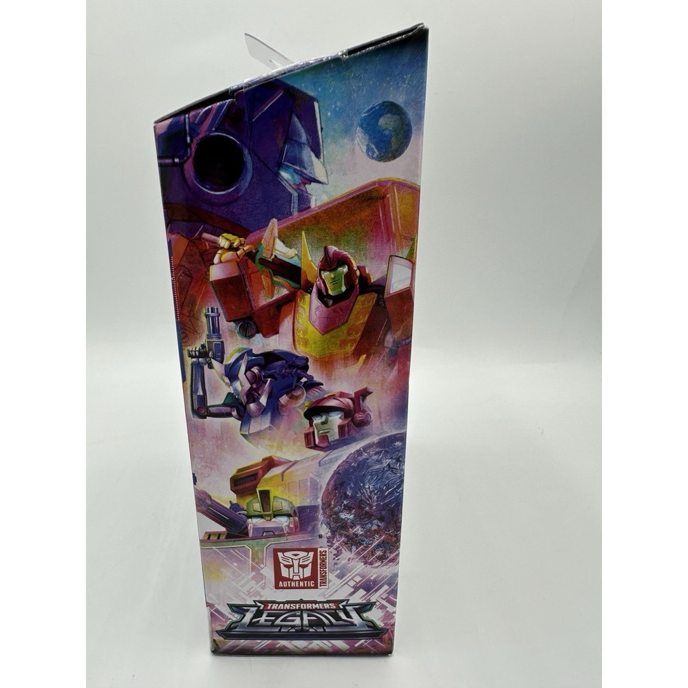 Transformers Legacy Autobot Nightprowler Deluxe Class NEW Sealed - Picture 3 of 9